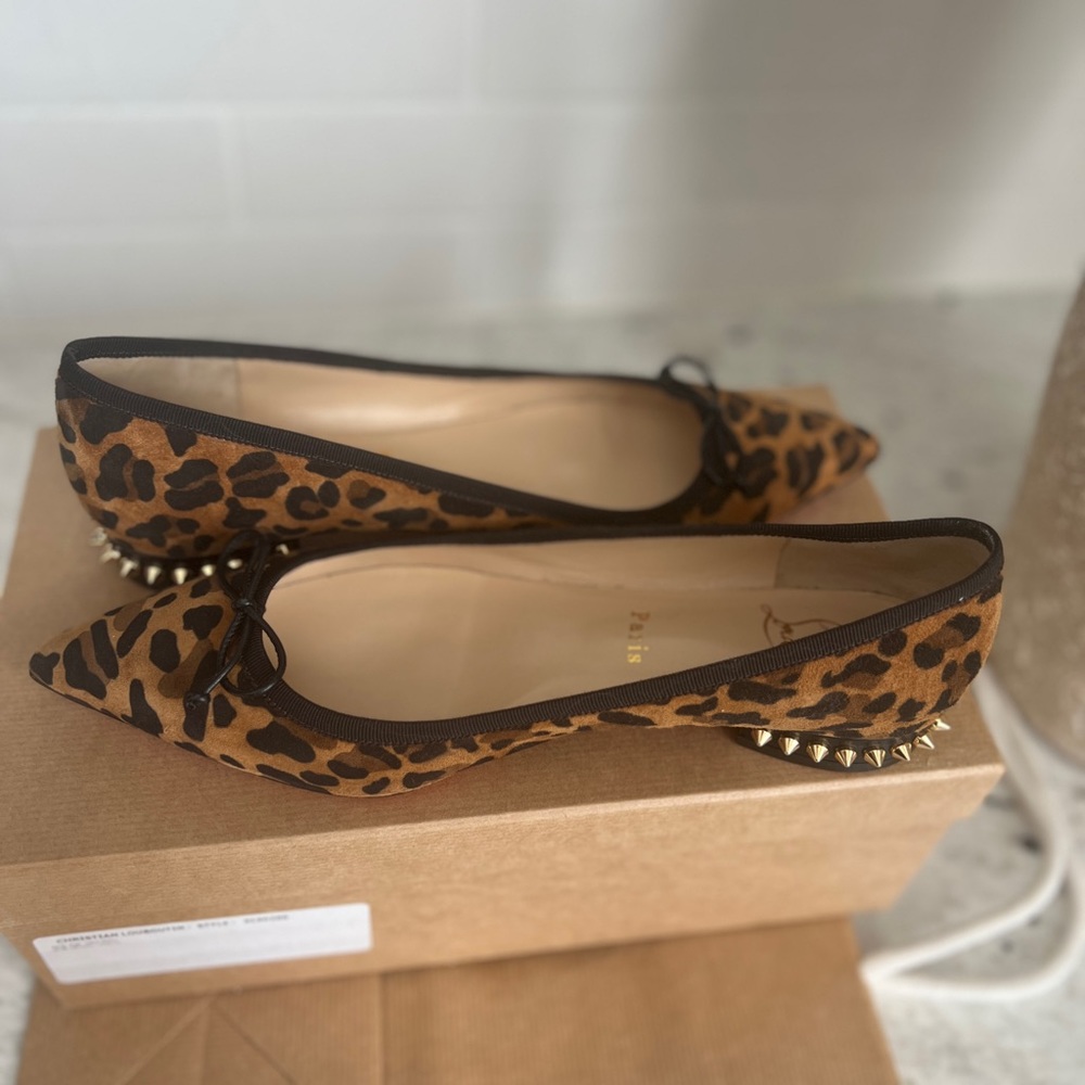 Christian louboutin flats 38